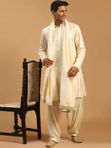 Men Embroidered Kurta Set - image 4