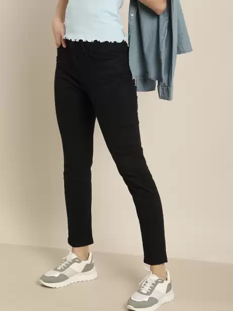 Women Slim High-Rise Jeans - image 4