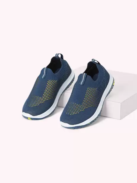 Boys Textile Running Shoes - image 4