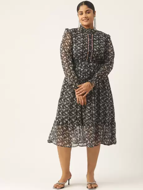 Plus Size Floral Midi Dress - image 4