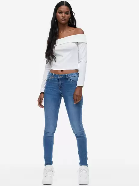 Women Skinny Low Jeans - image 4