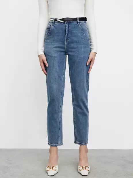 Women Tapered Fit High-Rise Jeans - image 4