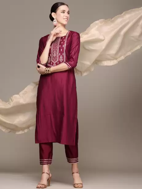 Women Kurta with Trousers With Dupatta - image 4