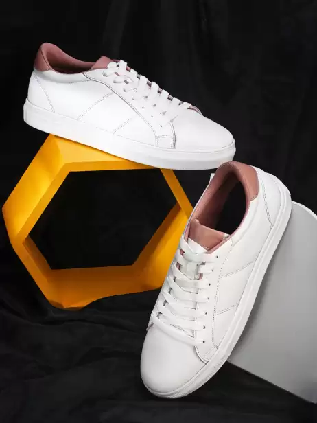 Women Lightweight Sneakers - image 4
