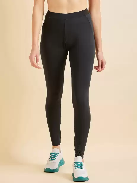 Women Mid Rise Knitted Tights - image 4