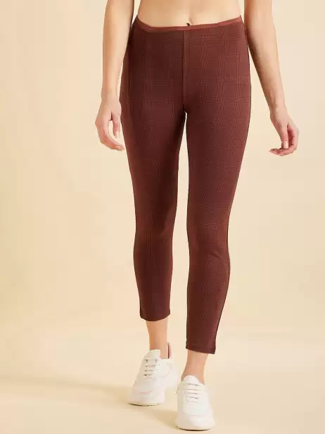 Women Mid Rise Knitted Tights - image 4