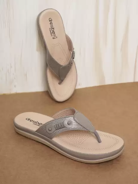 Women Textured Open Toe Flats - image 4