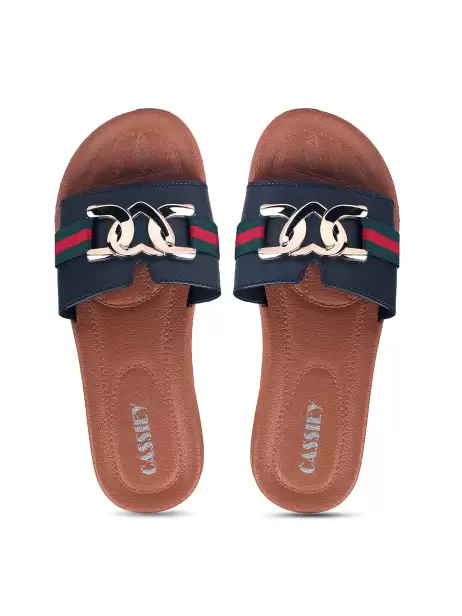 Women Embellished Rubber Sliders - image 4