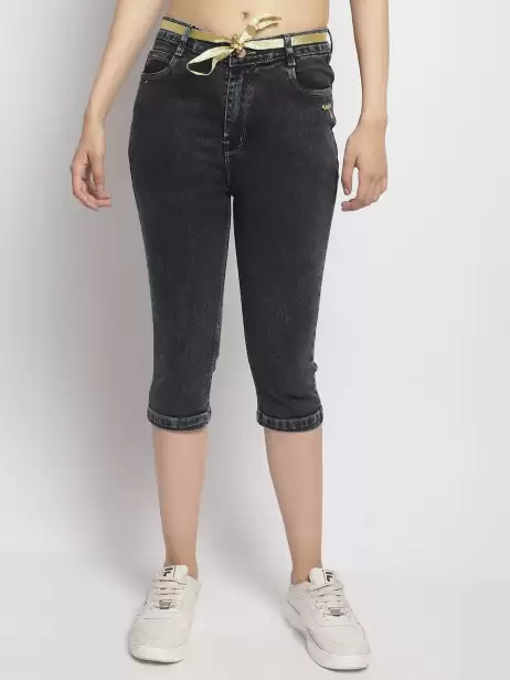Women Skinny Fit Capris - image 4