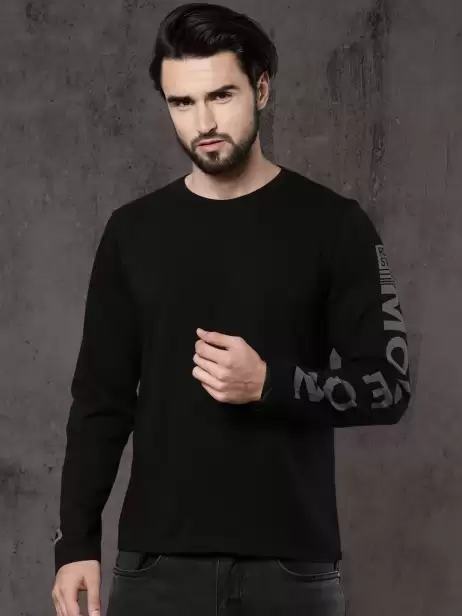 Solid Round Neck T-shirt - image 4