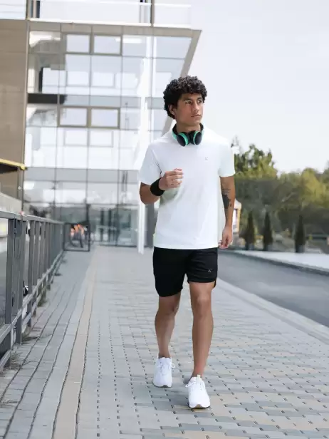Raglan Sleeved T-shirt - image 4