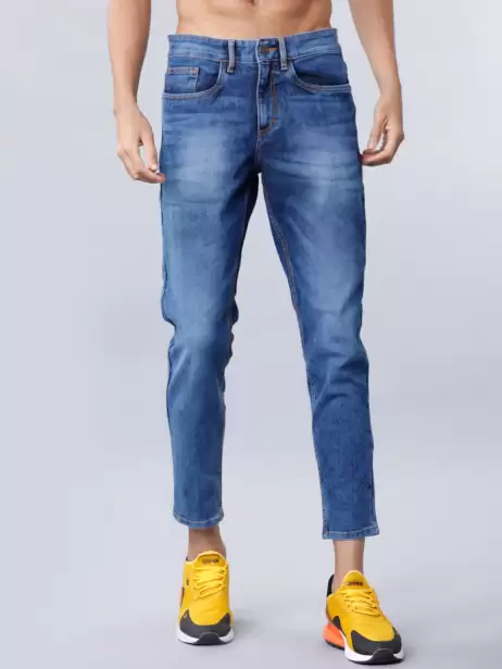 Men Tapered Fit Jeans