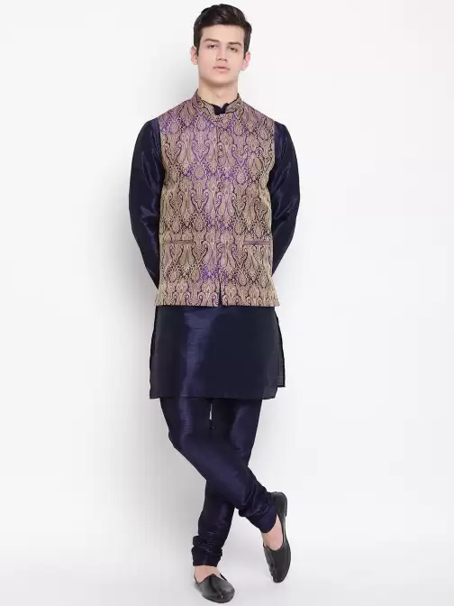 Men Solid Kurta Set - image 5