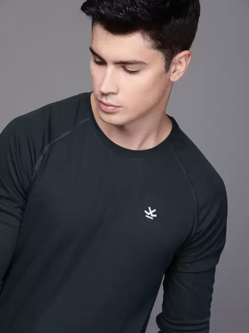 Raglan Sleeved T-shirt - image 5