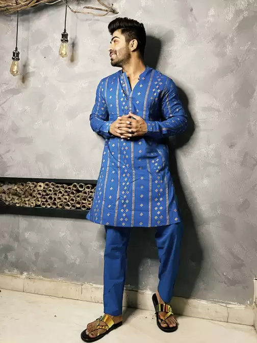 Men Printed Kurta with Trousers - image 5