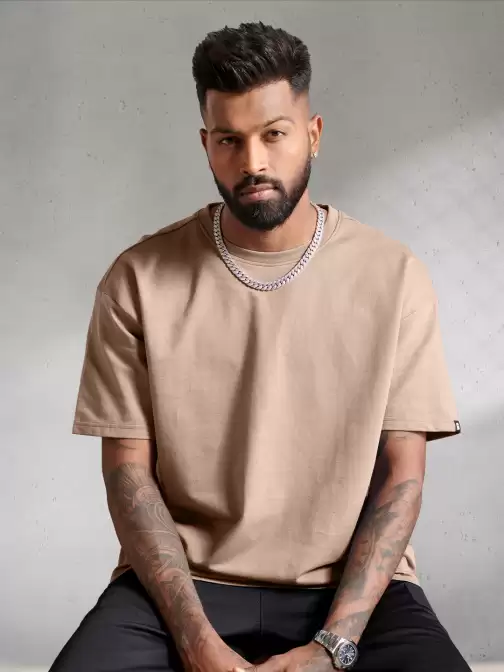 Oversized T-Shirt - image 5