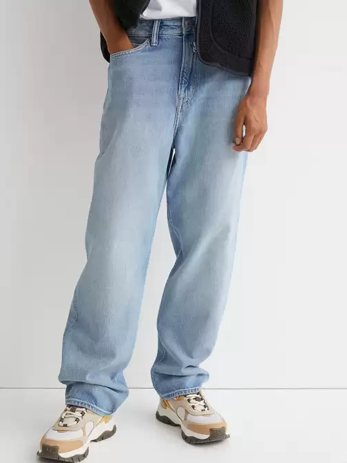 Men Loose Jeans