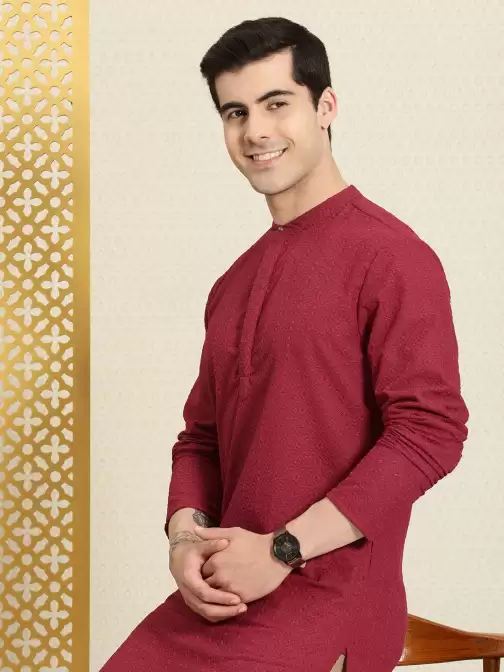 Men Chikankari Rozana Kurta - image 5