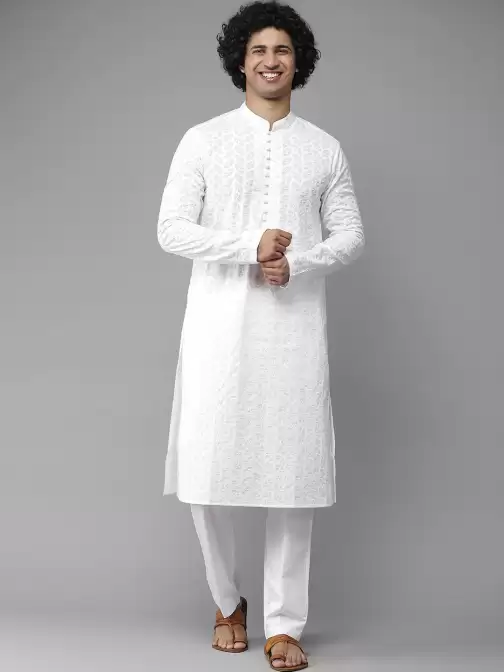 Men Geometric Embroidered Kurta - image 5