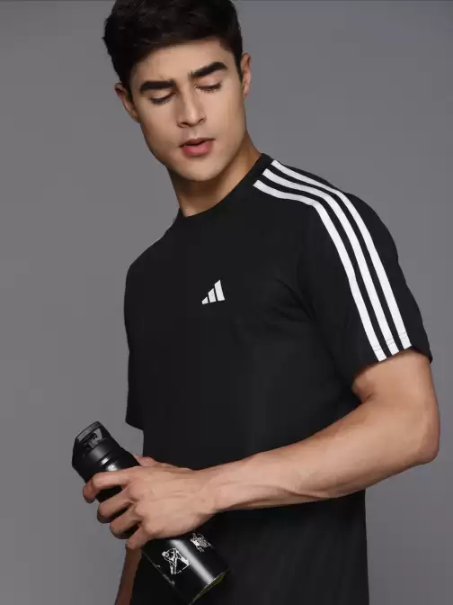 Train 3-Striped T-shirt - image 5