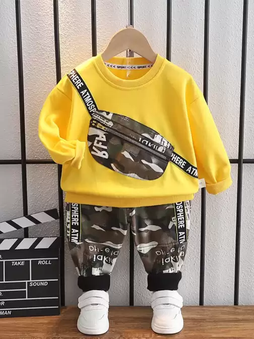Boys Printed T-shirt with Trousers - image 5