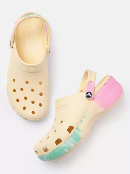 Women Cut-Out Croslite Clogs - image 5