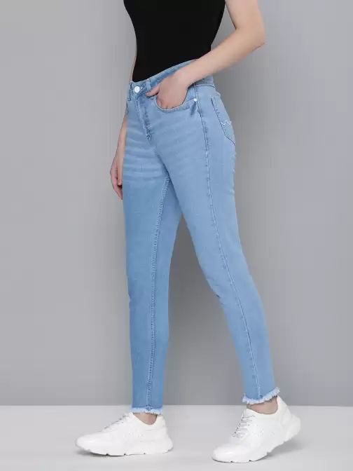 Mid-Rise Skinny Fit Jeans - image 5