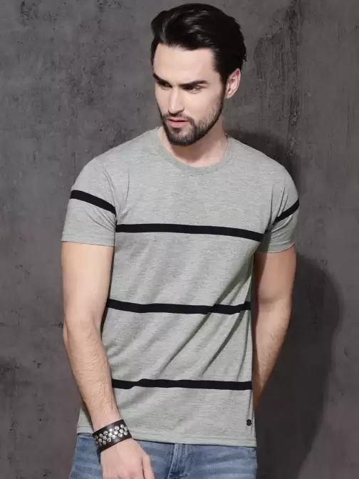 Striped Round Neck T-shirt - image 5