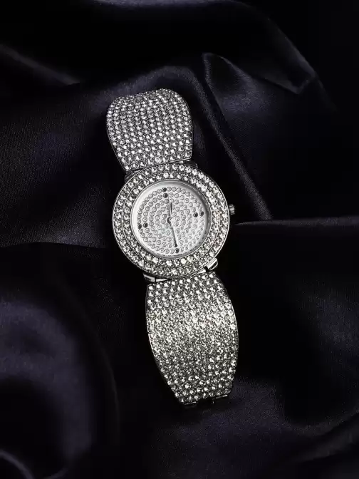 Women Analogue Watch - image 5