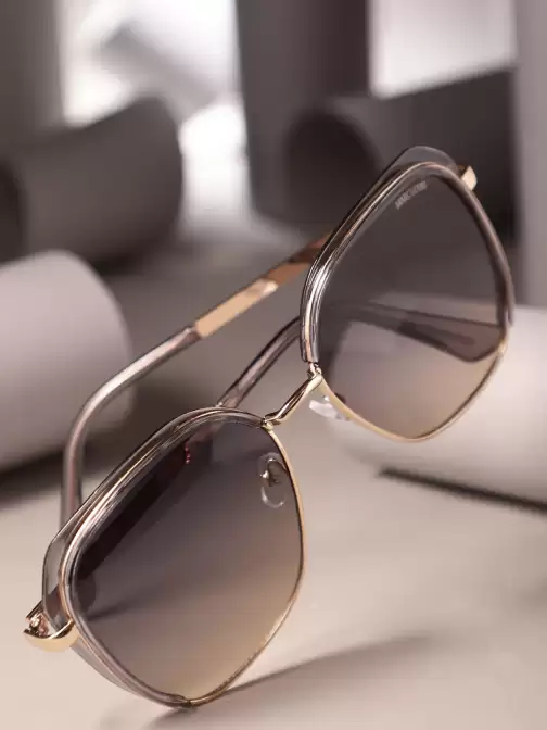Women Square Sunglasses with UV Protected Lens - image 5