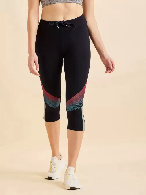 Women Cotton Sports Capris - image 5
