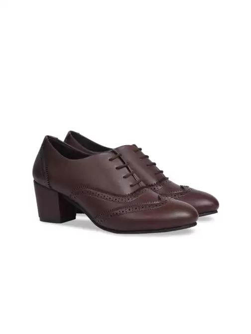 Women Heeled Oxford Shoes - image 6