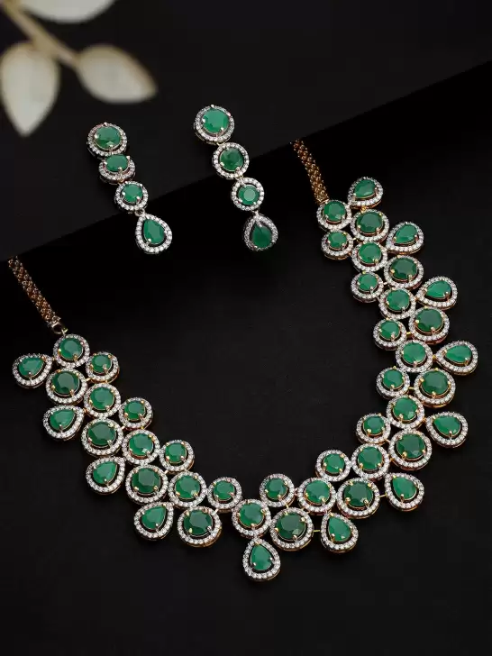 Women Gold-Plated Necklace Set - image 6