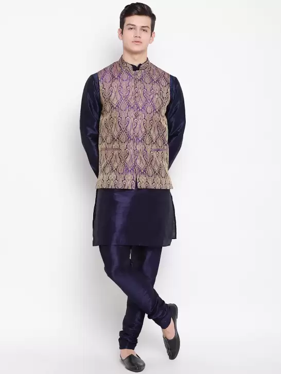 Men Solid Kurta Set - image 6