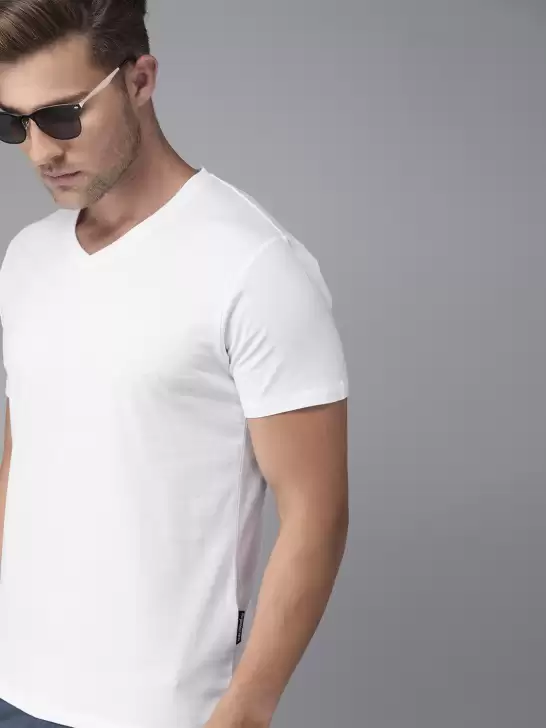 Solid V-Neck T-shirt - image 6