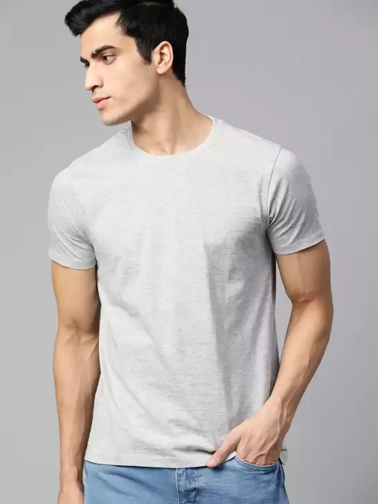 Solid Round Neck T-shirt - image 6