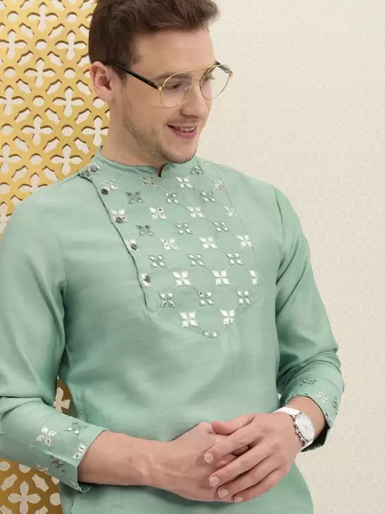 Men Embroidered Jashn Kurta - image 6