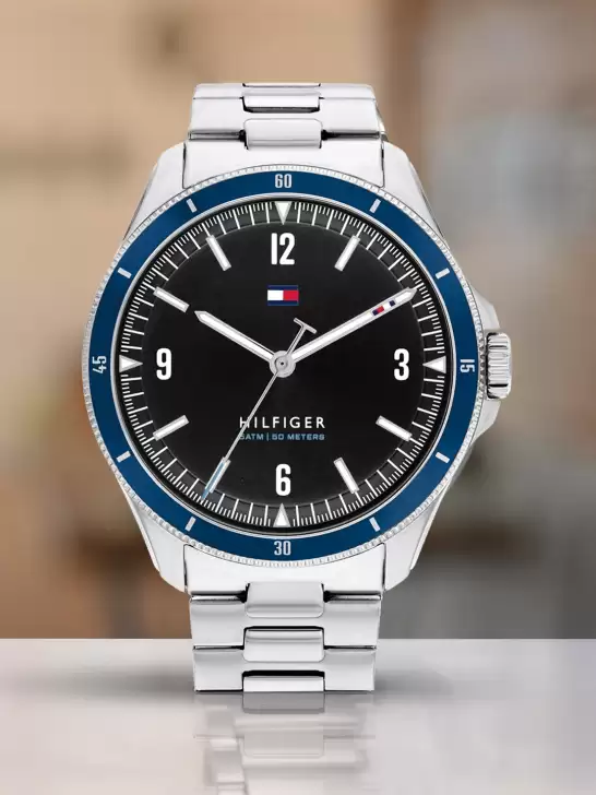Men Stainless Steel Straps Watch - image 6