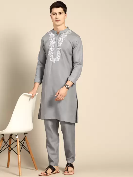 Men Yoke Design Kurta with Pyjamas - image 6