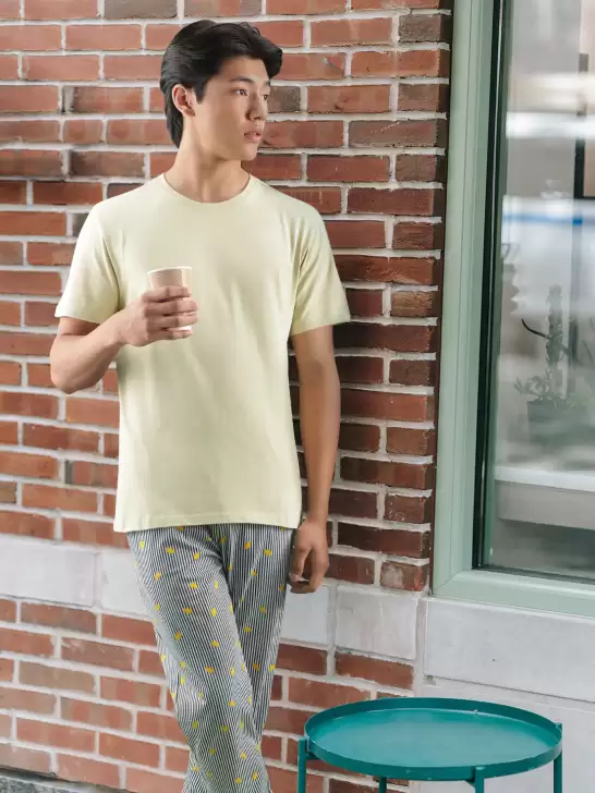 Men Printed Pyjama Set - image 6