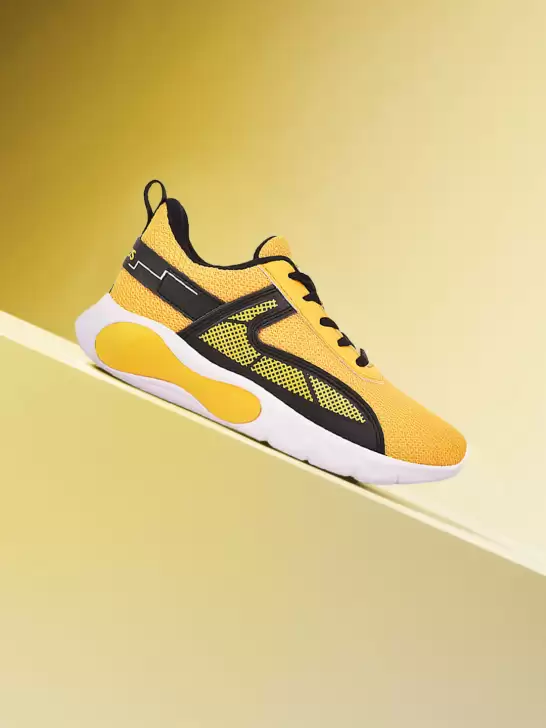 Unisex Kids Running Shoes - image 6
