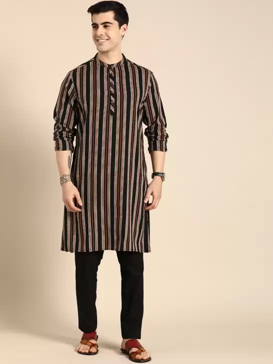 Men Striped Kurta with Trousers - image 6