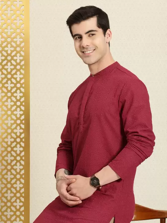 Men Chikankari Rozana Kurta - image 6