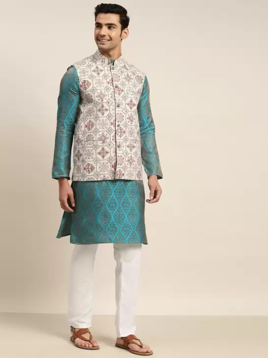 Men Kurta with Churidar - image 6