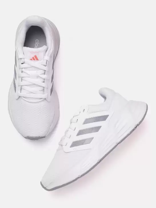 Women Woven Galaxy 6 Run Shoes - image 6