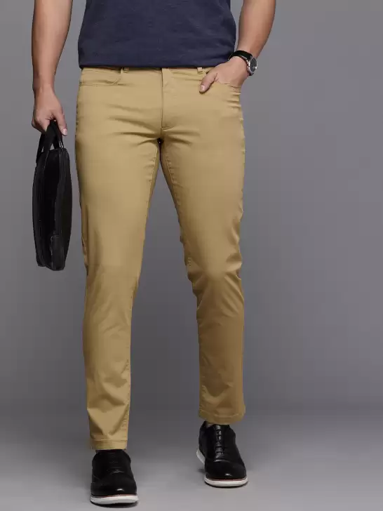 Men Tapered Fit Trousers - image 6