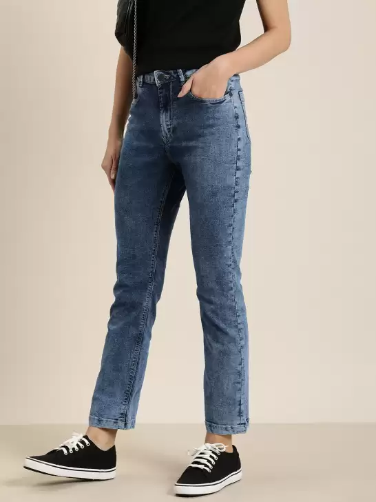 Women Straight Fit Jeans - image 6