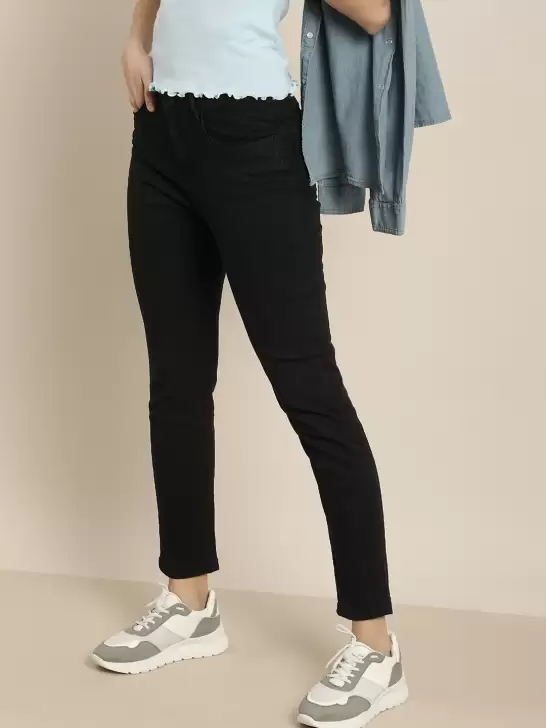 Women Slim High-Rise Jeans - image 6