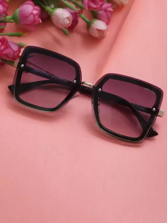 Women Lens & Square Sunglasses - image 6