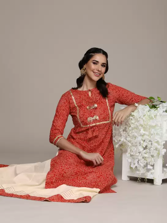 Women Printed Kurta with Skirt - image 6